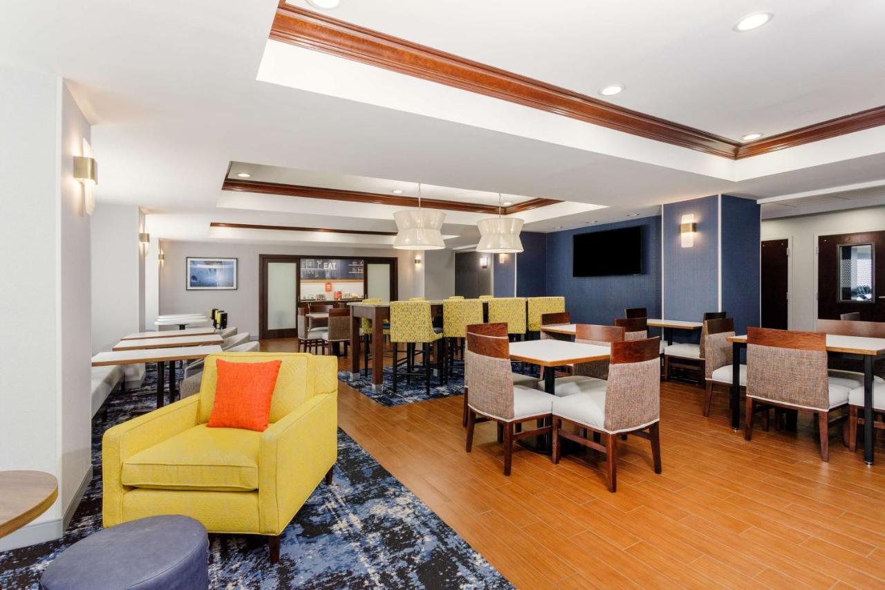 Hampton Inn Titusville/I-95 Kennedy Space Center Zewnętrze zdjęcie